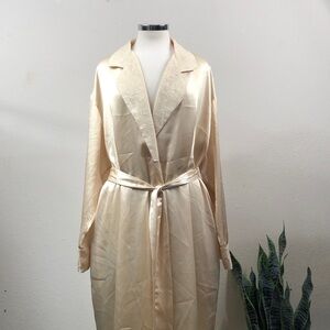 Vintage 90s Victorias Secret Pale Yellow Satin Robe Brocade Lace Trim M L
